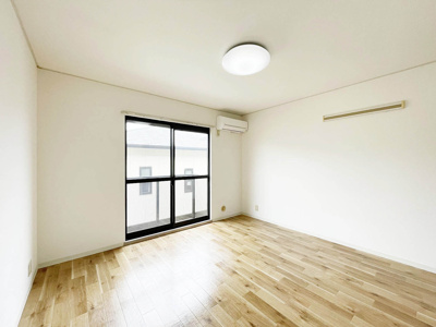 【洋室】 | Villa西山