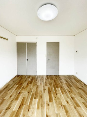 【洋室】 | Villa西山 | 広々とした洋室です