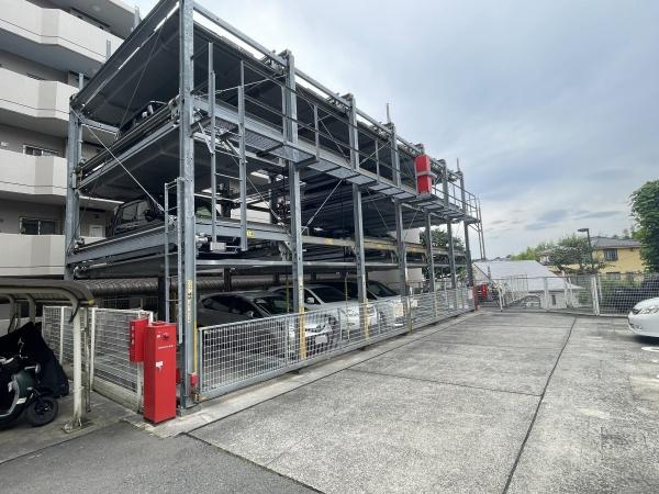 藤和宮前平コープの駐車場|空き状況に関しましてはお気軽にお問合せ下さいませ。
