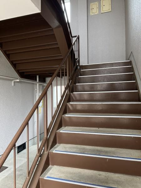 日光マンションのエントランス