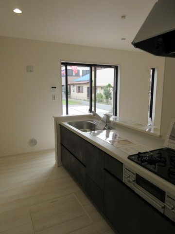 【仲介手数料無料】新築戸建　リーブルガーデン熊谷市新堀新田650-6（全1棟）のキッチン