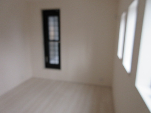 【仲介手数料無料】新築戸建　リーブルガーデン熊谷市新堀新田650-6（全1棟）の洋室