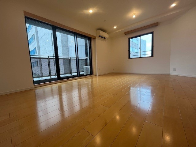 千代田区二番町の賃貸マンションの居間・リビング