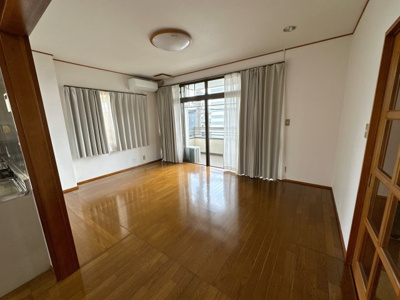 【居間・リビング】 | 梓ビル