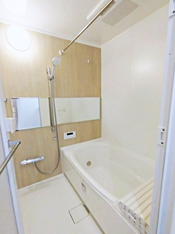 追浜パーク・ホームズの浴室