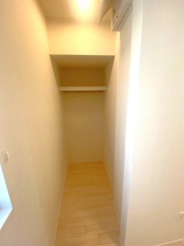 イーストヒルズＩの収納