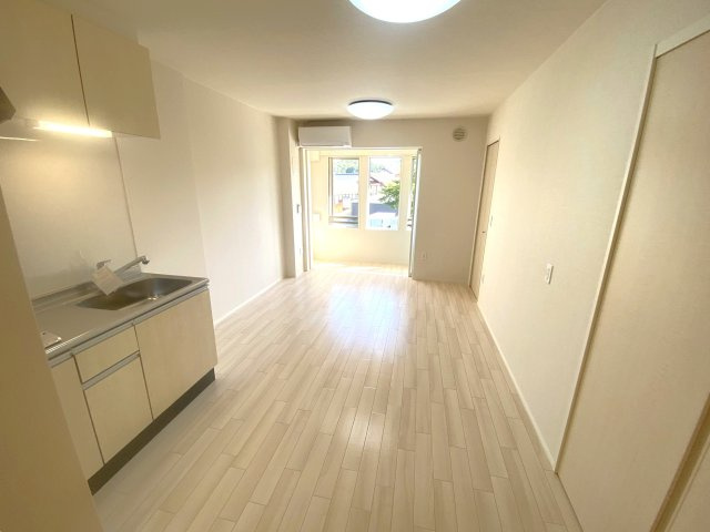 イーストヒルズＩの居間・リビング