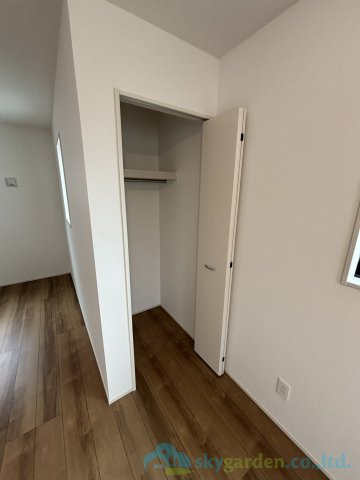 秦野市曽屋4期　新築戸建　全8棟1号棟の収納