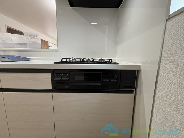 秦野市曽屋4期　新築戸建　全8棟1号棟のキッチン