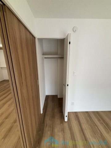 秦野市曽屋4期　新築戸建　全8棟1号棟の収納