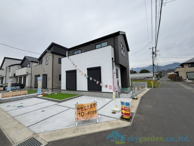 秦野市曽屋4期　新築戸建　全8棟1号棟の外観