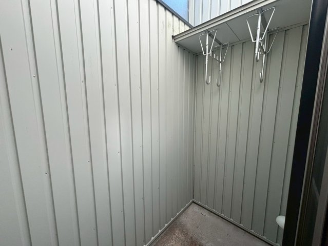 ミグ・ノンのバルコニー|暖かな日差しのふりそそぐバルコニー