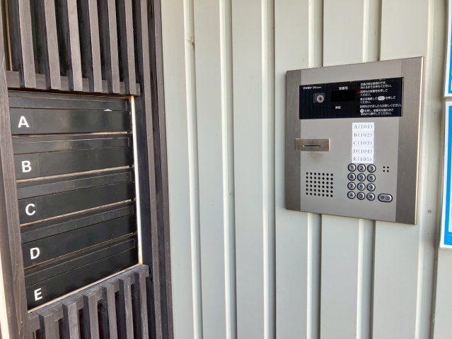 ミグ・ノンのセキュリティ|オートロックがついております