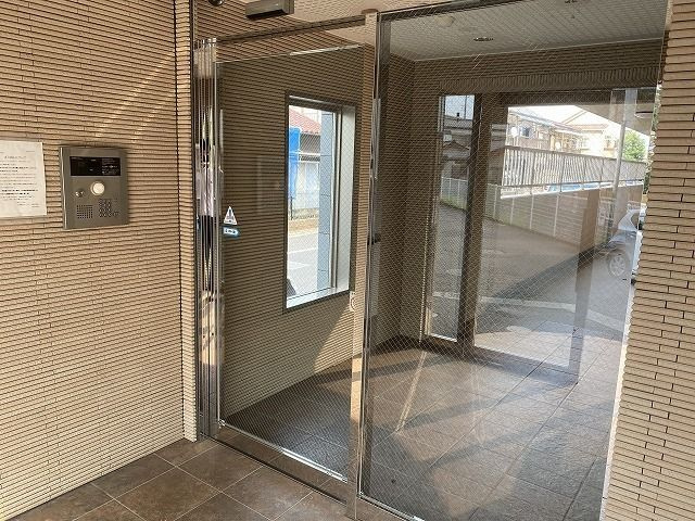 ワン　シーダー　ヒルズのエントランス
