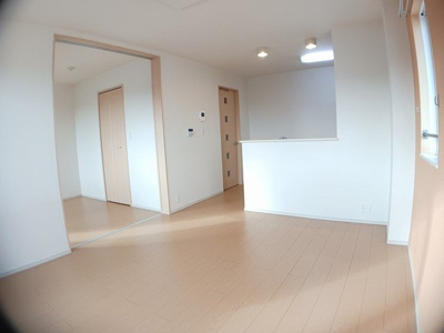 【居間・リビング】 | ピュール・ロジュマンⅡ | ゆったり過ごせるリビングです