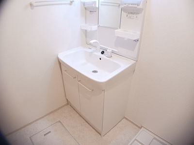 【洗面所】 | ピュール・ロジュマンⅡ | 広い洗面スペース