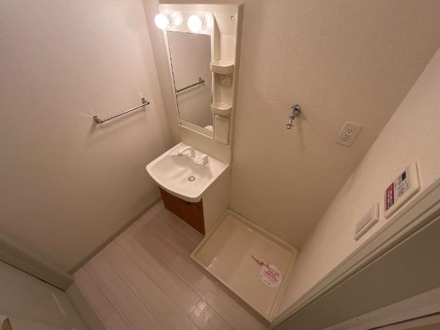 リープ１３６の洗面所|洗髪洗面化粧台