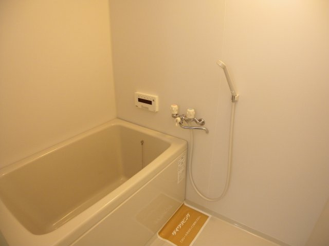 檜笠ハイツの浴室