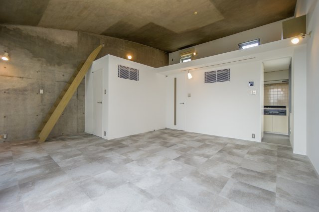 【内装】 | FLEX7　