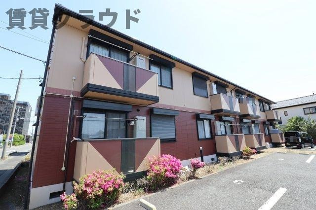 サンビレッジの外観|特徴的な外観がお出迎え♪