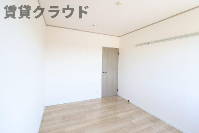 サンビレッジの洋室|コンパクトで使いやすい洋室です