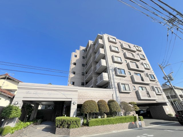 エイルスクエア長住南の外観