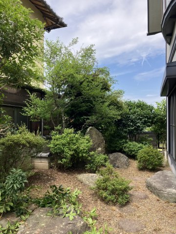 西伯郡伯耆町岸本　中古住宅の庭