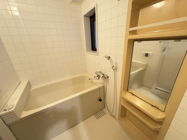 ワコーレ朝霧シーサイトヒルズの浴室