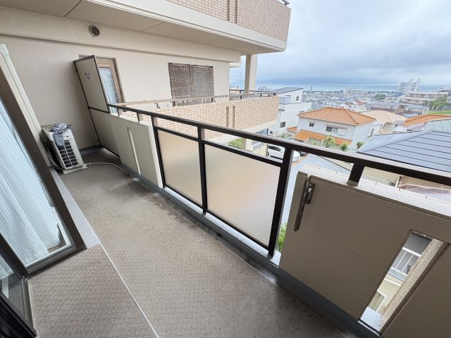 ワコーレ朝霧シーサイトヒルズのバルコニー