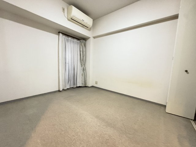 ワコーレ朝霧シーサイトヒルズの洋室