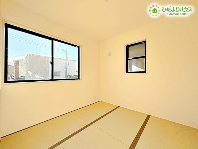 行田市城西第2　新築一戸建て　リーブルガーデン　02の和室|4.5帖の和室はお子様の遊び場や家事スペースにも大活躍！！