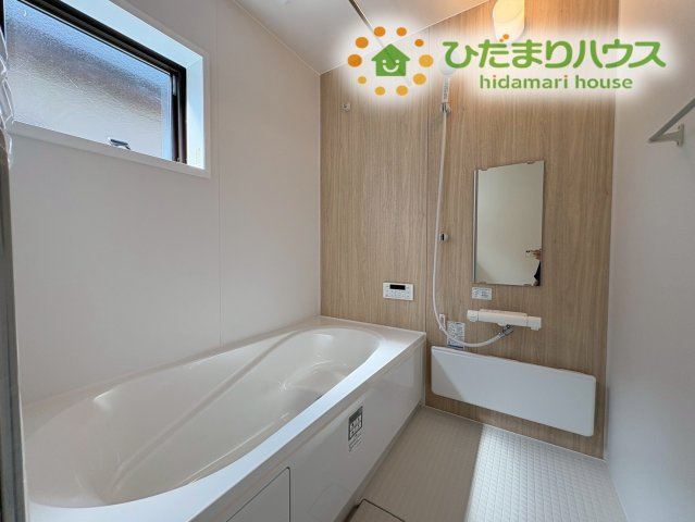 行田市城西第2　新築一戸建て　リーブルガーデン　02の浴室|清潔感のある浴室★
広いお風呂で1日の疲れを癒してください、、、(/ω＼)							