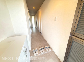 【内装】 | ライオンズマンション尼崎ガーデンシティ | 廊下部分です♪室内は令和７年６月素敵にリフォーム済み！お待たせ無しで即ご入居していただけます！！