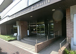 【エントランス】 | ライオンズマンション尼崎ガーデンシティ | エントランスはオートロックです♪女性の方も安心しt下ご入居していただけます！！