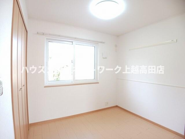 サン　スツールの内装|洋室3.7帖