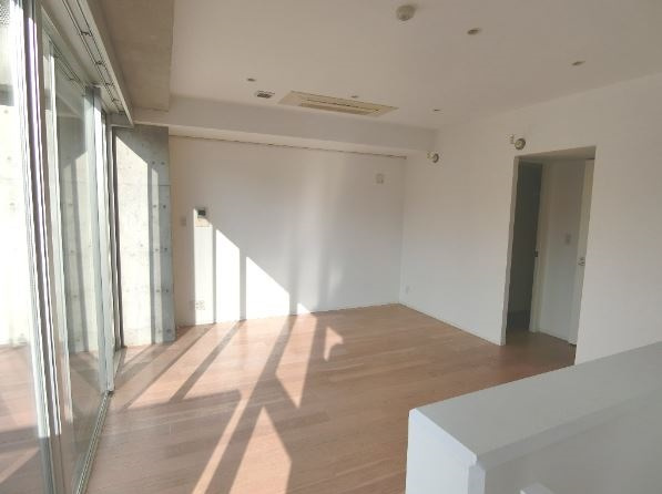 港区南麻布５丁目の賃貸マンションの洋室