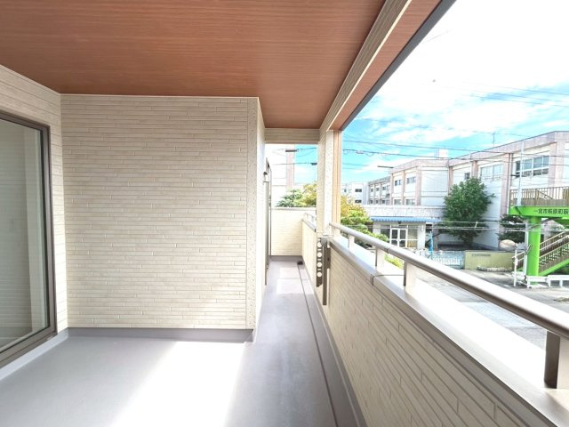 ブルーミングガーデン　一宮市萩原町萩原古井溝　全2区画分譲のバルコニー|バルコニーは南向きで洗濯物もよく乾きます！