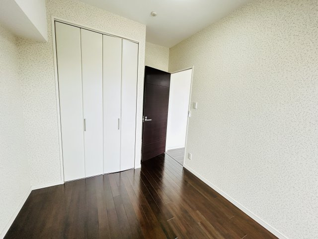 ミルコマンション真栄原スカイビューの洋室