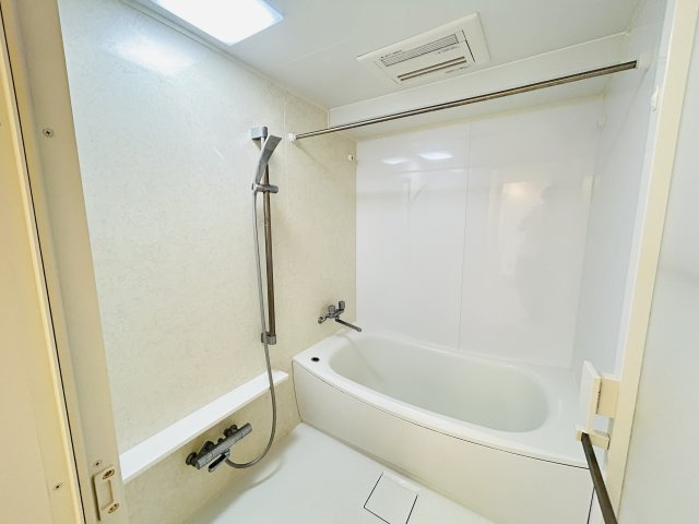 ミルコマンション真栄原スカイビューの浴室