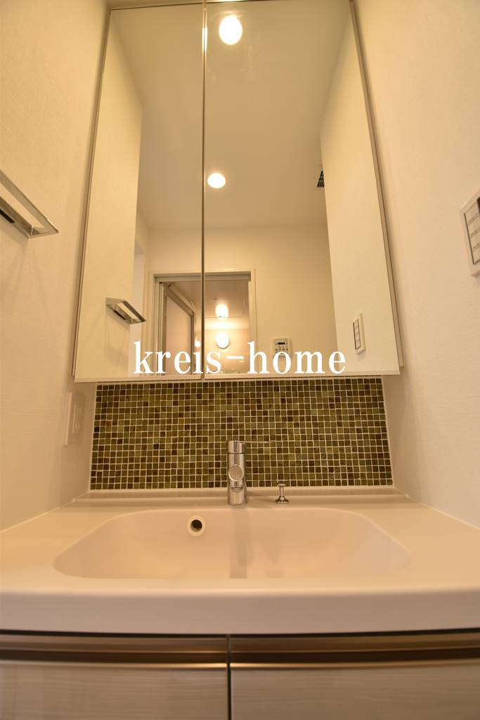 パークルール神田司町ロンドの独立洗面台