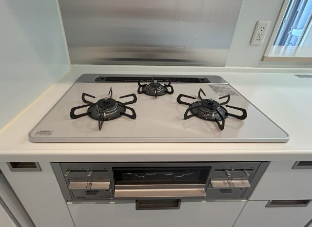 MPLAZA堺東フェニックスアベニューのキッチン|ガスコンロ