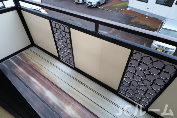 ロイヤルガーデン子安 Cのバルコニー