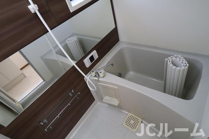 ロイヤルガーデン子安 Cの浴室