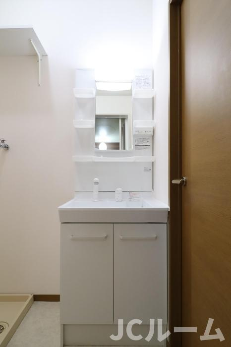 ロイヤルガーデン子安 Cのトイレ