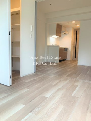 【居間・リビング】 | アーバネックス本町 | 落ち着いた雰囲気のお部屋♪