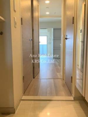 【玄関】 | アーバネックス本町 | 玄関から撮影♪明るい空間が広がっています！