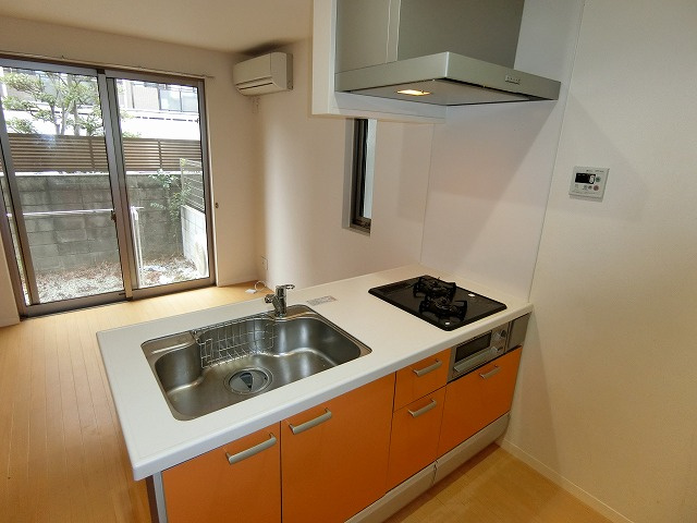 コーポラス若草EASTのキッチン