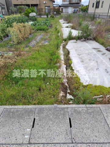 ６５５４１　岐阜市川部2丁目土地の外観