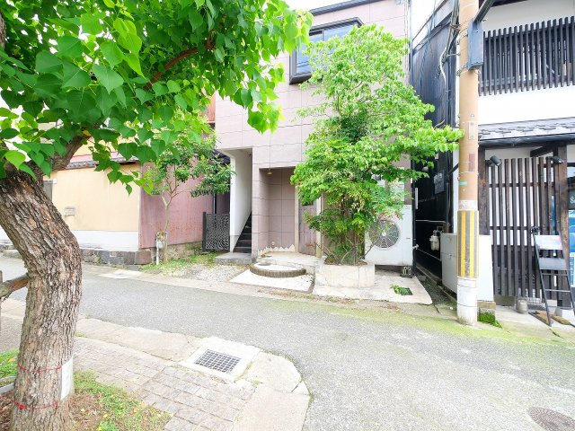 南市町店舗付き住宅