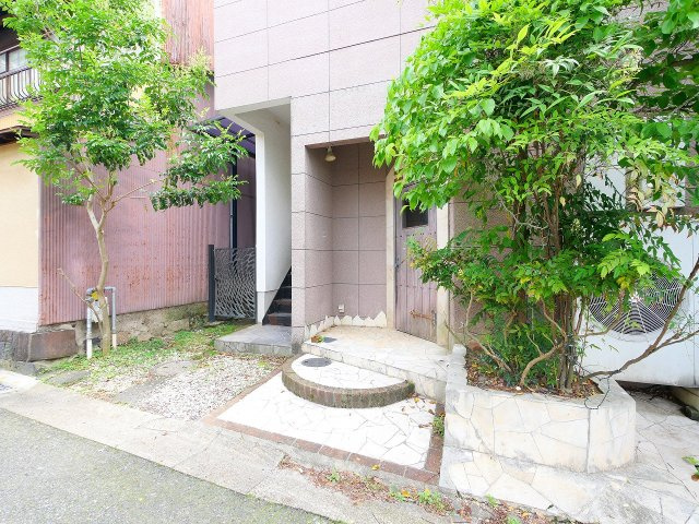 南市町店舗付き住宅